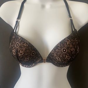 Like new wore once only ...